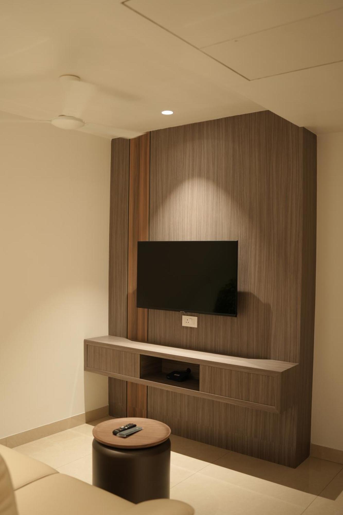 Kongu Residency Hotel Karūr Kültér fotó
